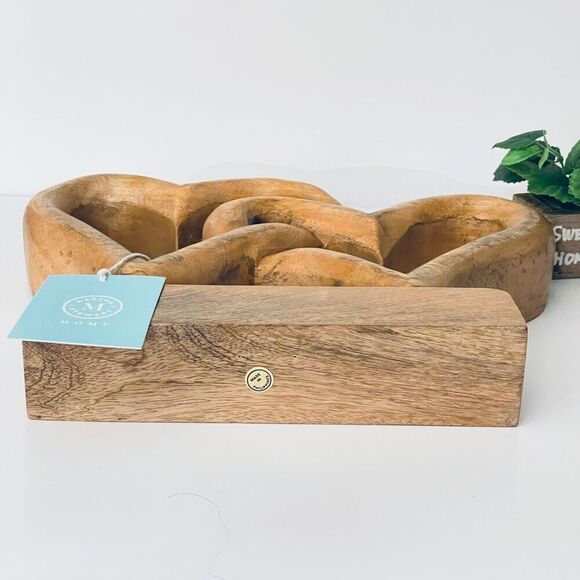 NWT Gorgeous Martha Stewart Handcrafted Heavy Wood Intertwined Heart Sculpture - Picture 5 of 13